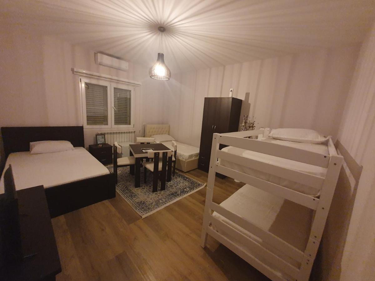 Bujtina Cela 베라트 외부 사진