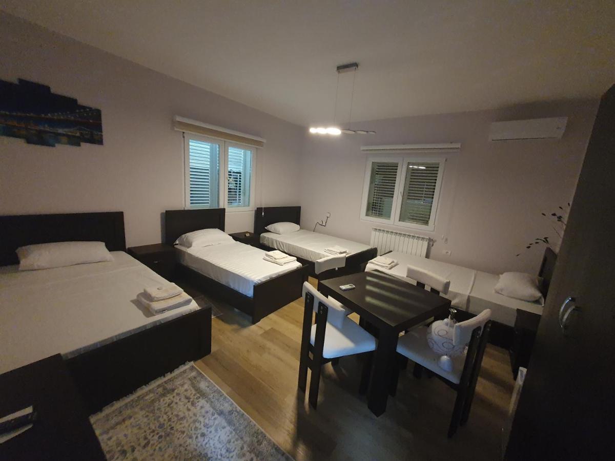 Bujtina Cela 베라트 외부 사진